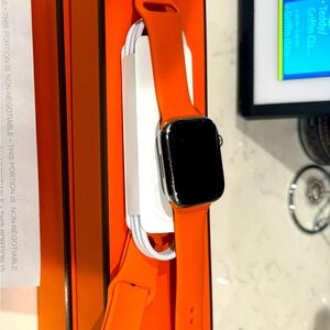 45mm series 9 apple hermes watch!